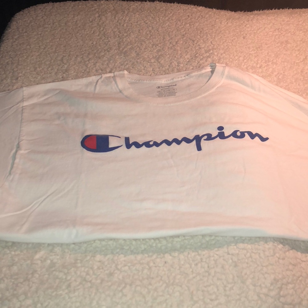 CHAMPION TEE